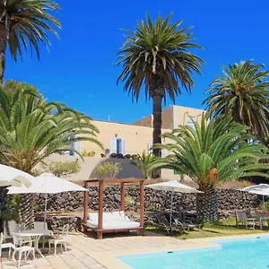 Detached With Garden, Heated And Private Pool, Sea View, Parking Free Tijoco de Abajo